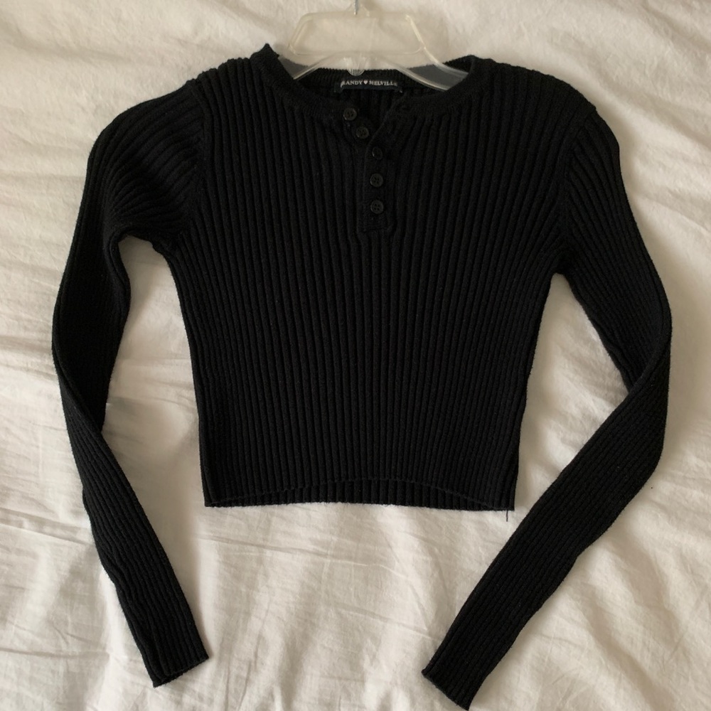 brandy melville black ribbed button top